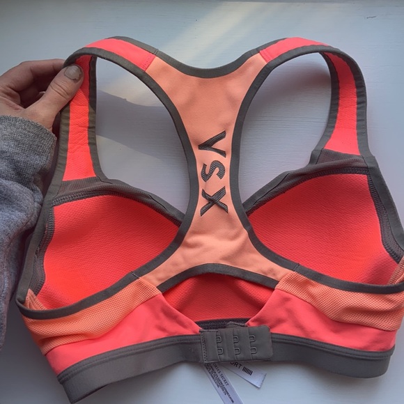 Victoria Secret Sports Bra - Picture 2 of 6